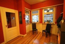 Empfangsbereich VERKAUFT, �HNLICHE H�USER GESUCHT! Hundertj�hriges Haus in bester feudenheimer Lage